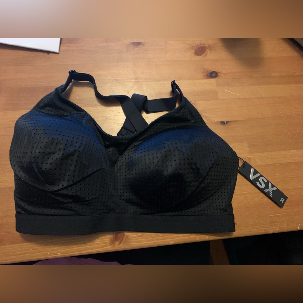 VSX Lightweight Mesh Sports Bra 34DD